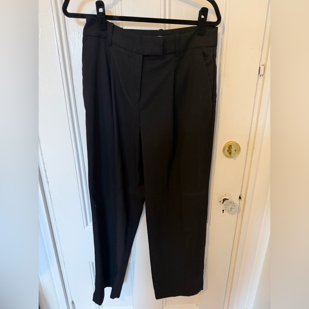 H&M Black Fabric Detail
